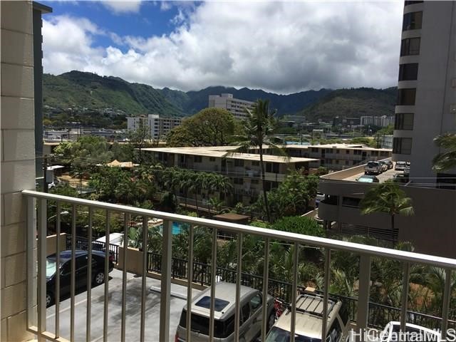 2714 Kahoaloha Lane 503 Property Photo 3
