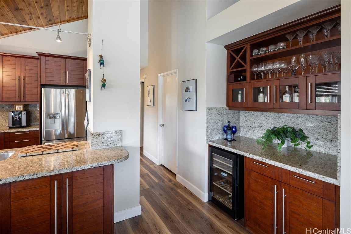 7007 Hawaii Kai Drive F21 Property Photo 7