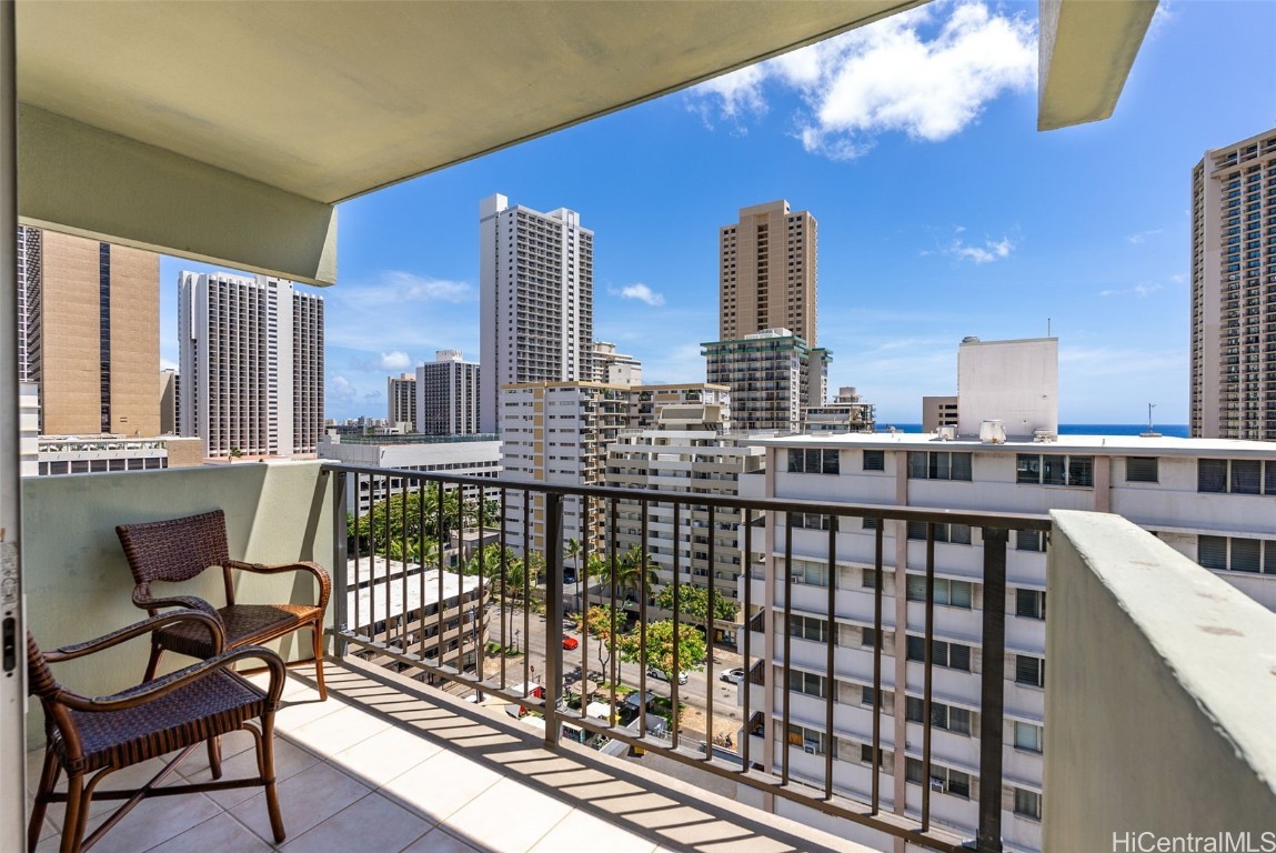 2440 Kuhio Avenue 1101 Property Photo 7