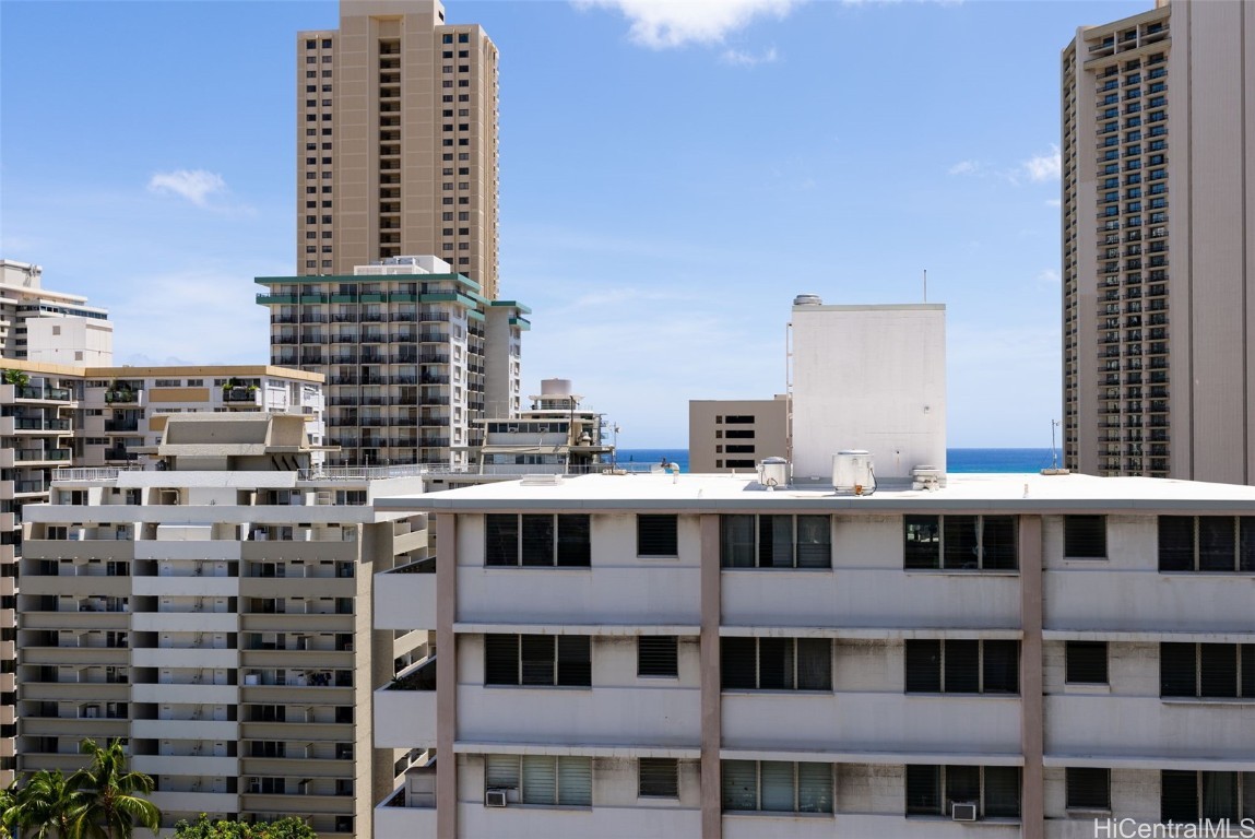 2440 Kuhio Avenue 1101 Property Photo 18