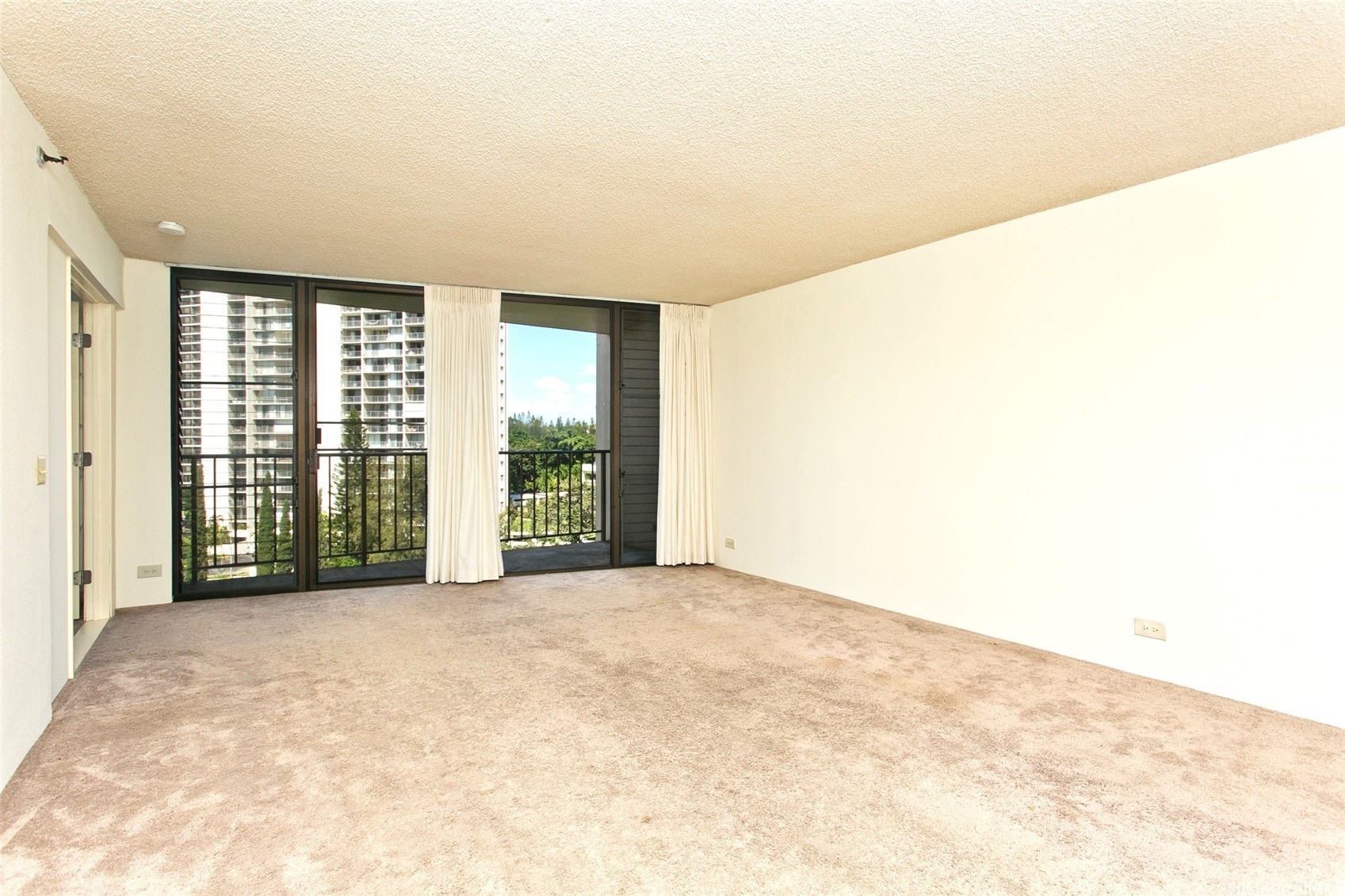 98 Koauka Loop Property Photo