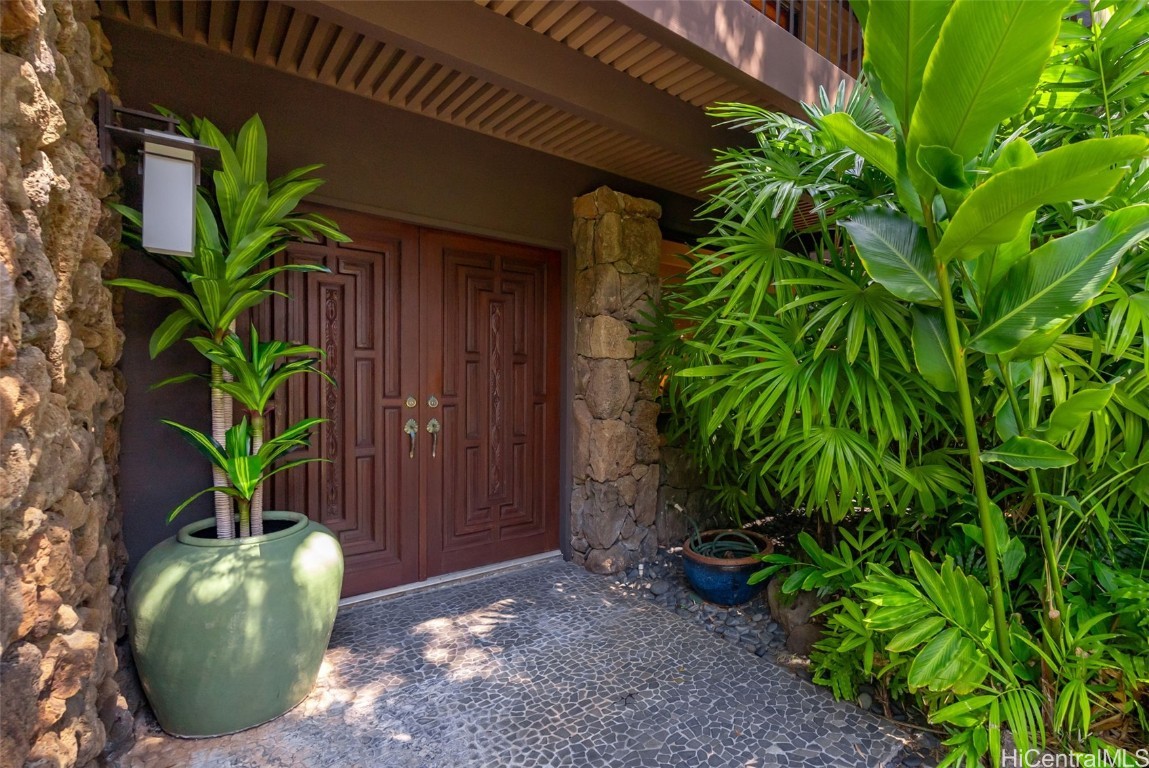 3020 La Pietra Circle 5 Property Photo 4