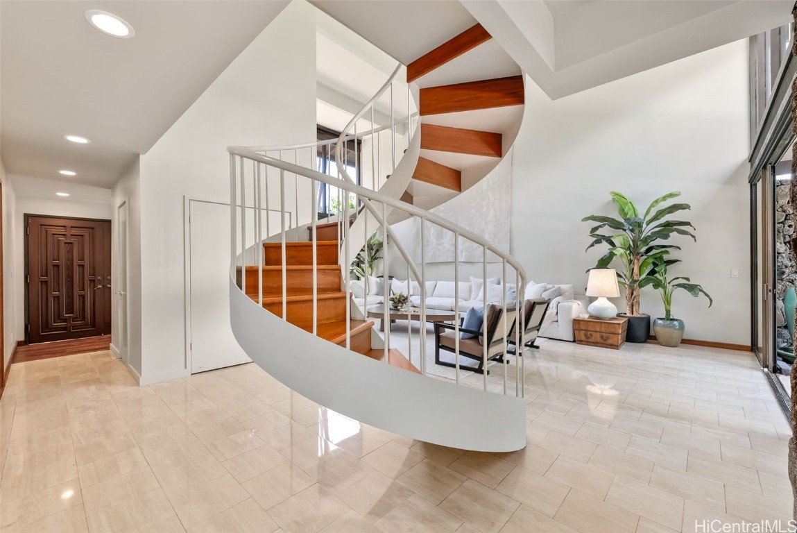 3020 La Pietra Circle 5 Property Photo 8