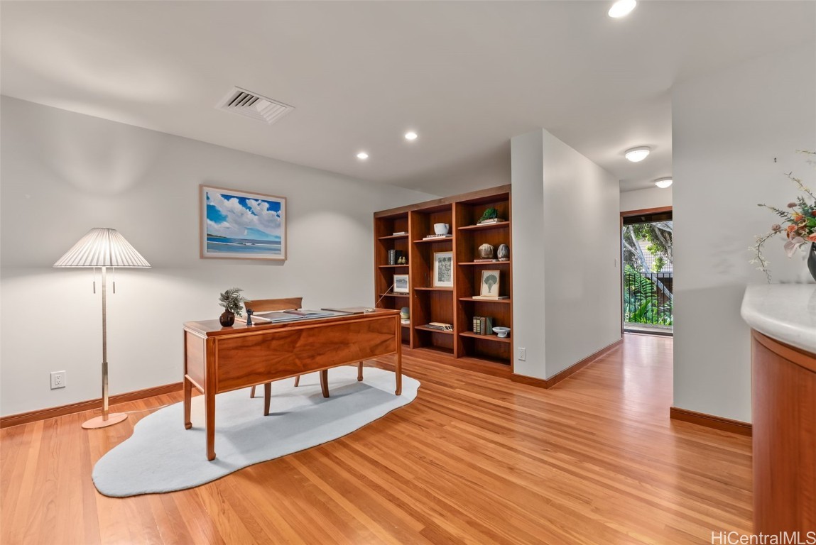 3020 La Pietra Circle 5 Property Photo 16