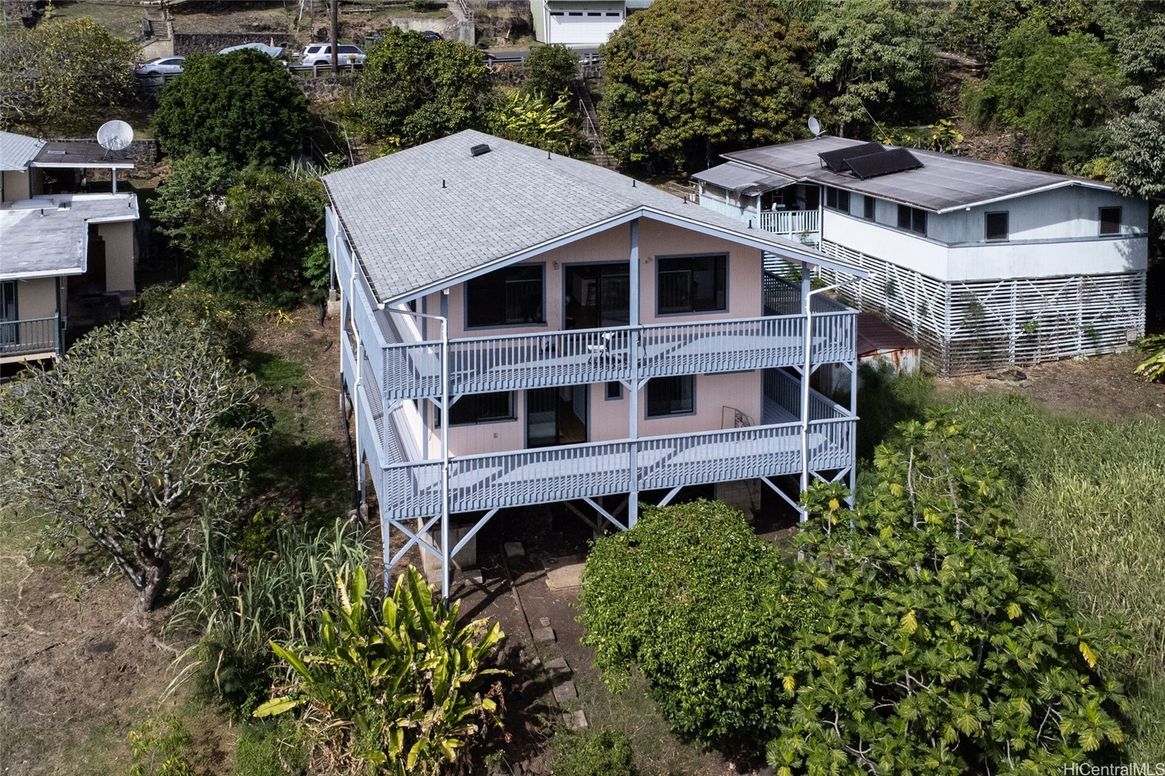 2343 Tantalus Drive Property Photo 1