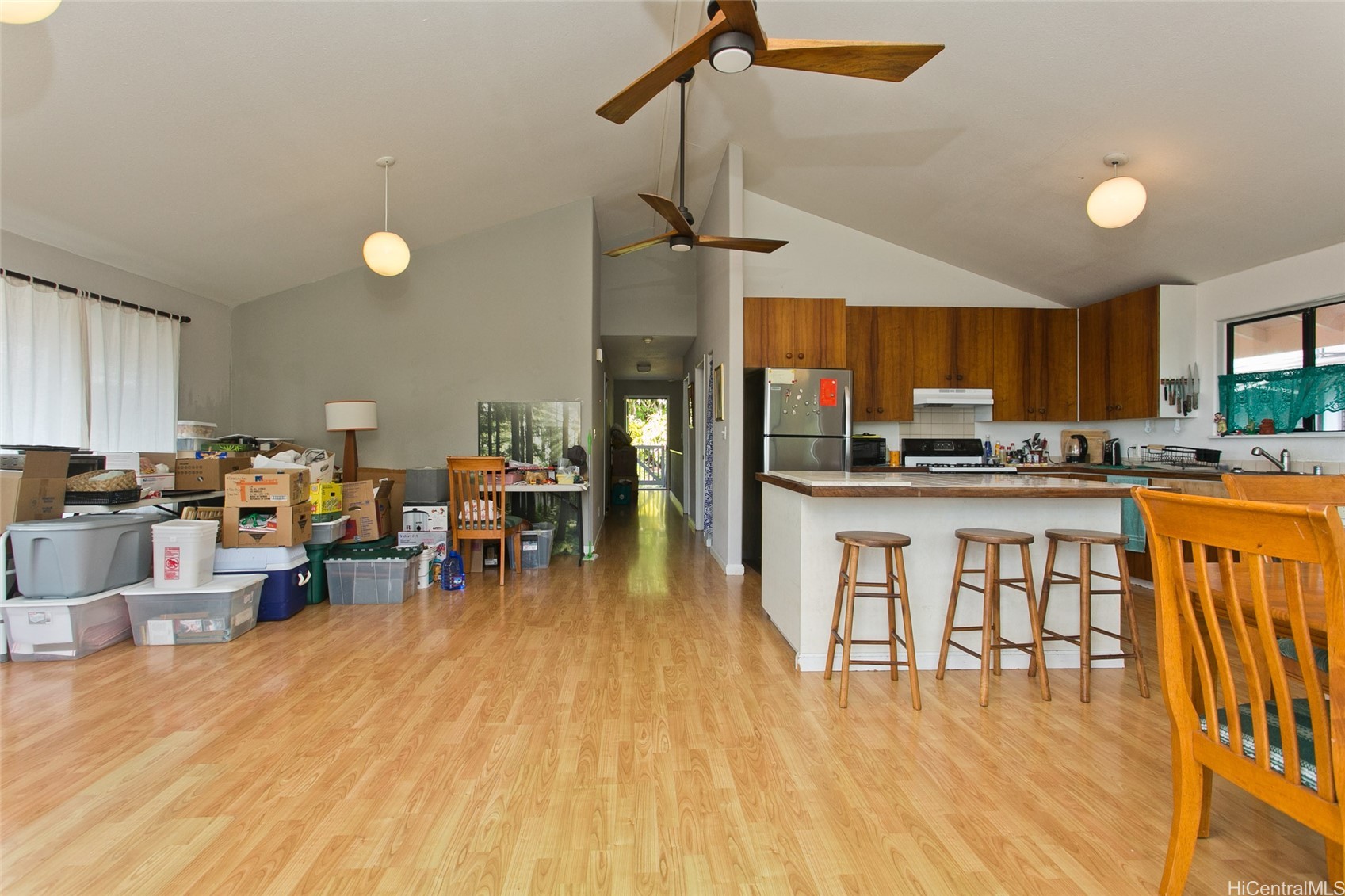 2343 Tantalus Drive Property Photo 11