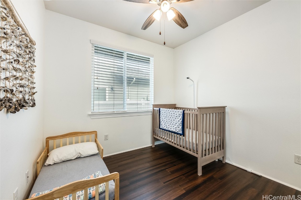 1101 Kukulu St Property Photo 14