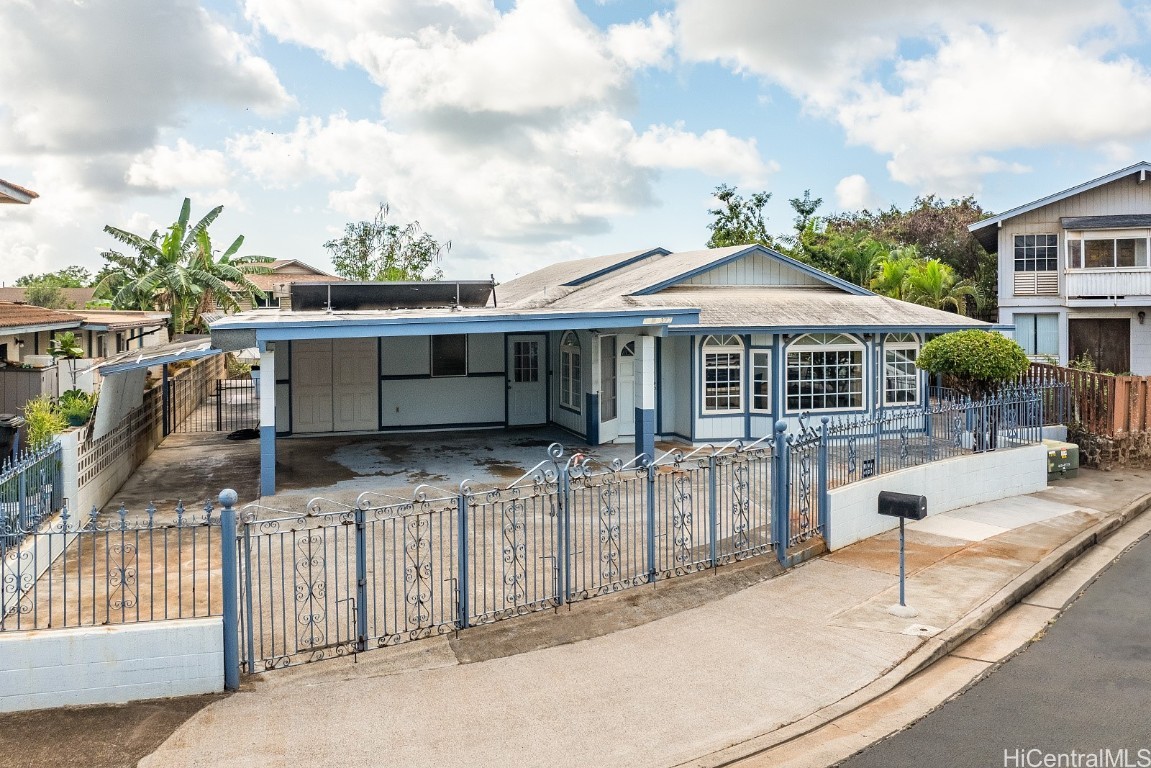 94-1377 Hiaai Pl Property Photo