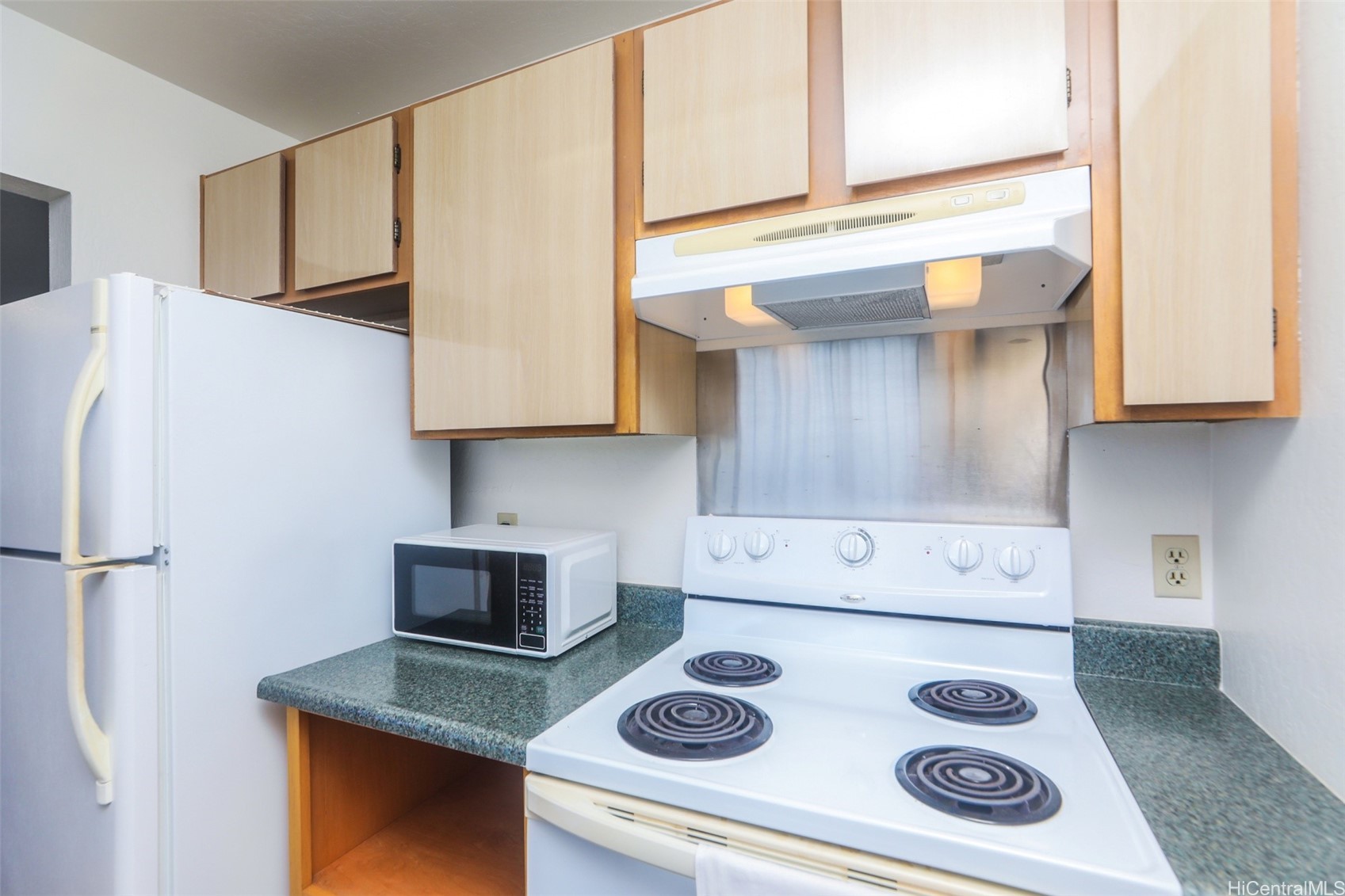 1540 Magazine Streets C/3 Property Photo 10