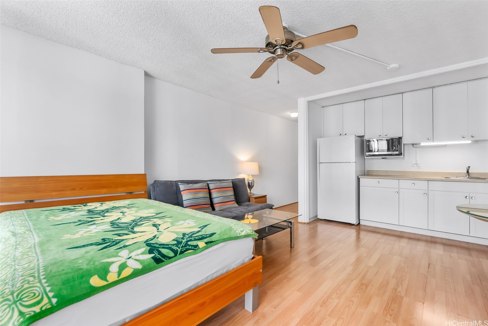 2345 Ala Wai Boulevard 1003 Property Photo 1