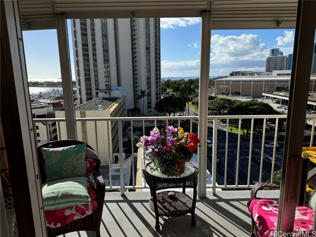 Picture of 419 Atkinson Drive 1006