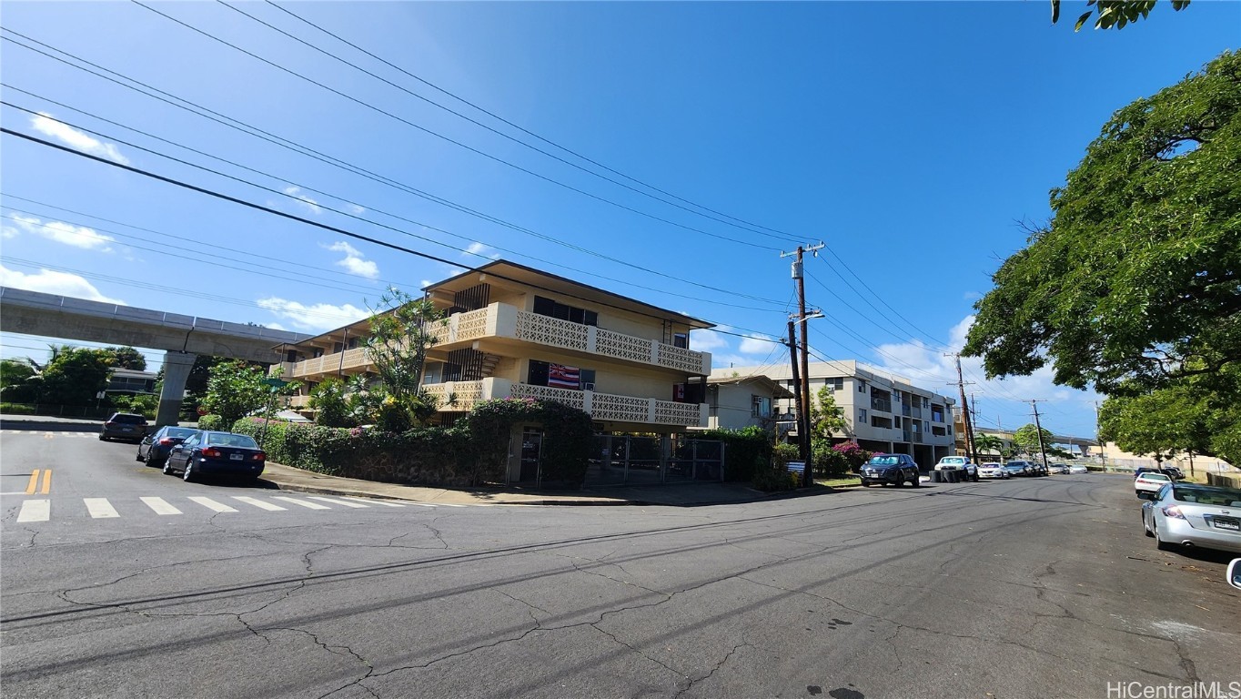 94-979 Kahuamoku Street 303 Property Photo