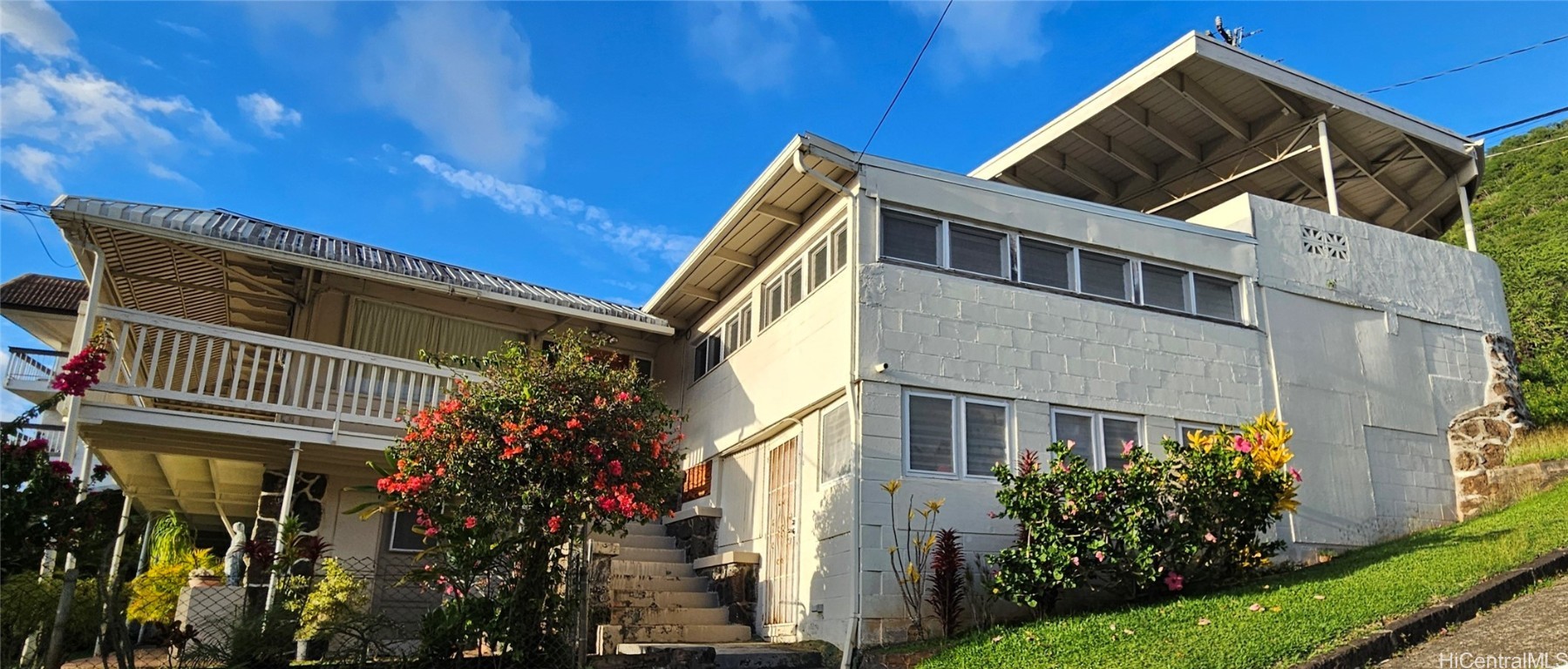 1578 Pele Street Property Photo 1