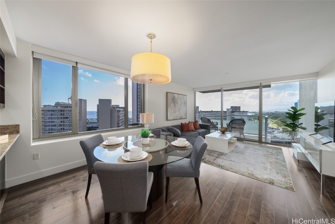 1551 Ala Wai Blvd Property Photo