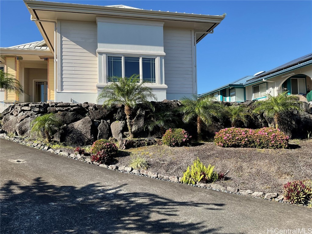 378 Kahikini Street Property Photo
