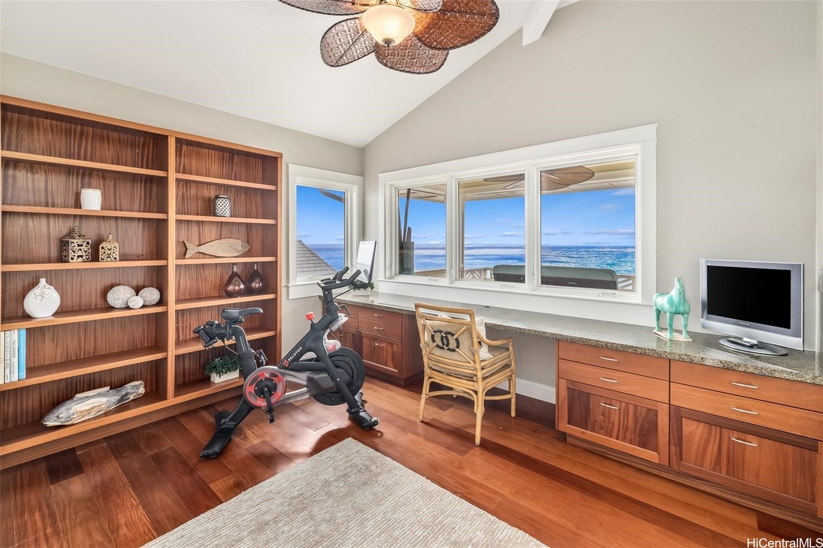 4125 Black Point Road Property Photo 17