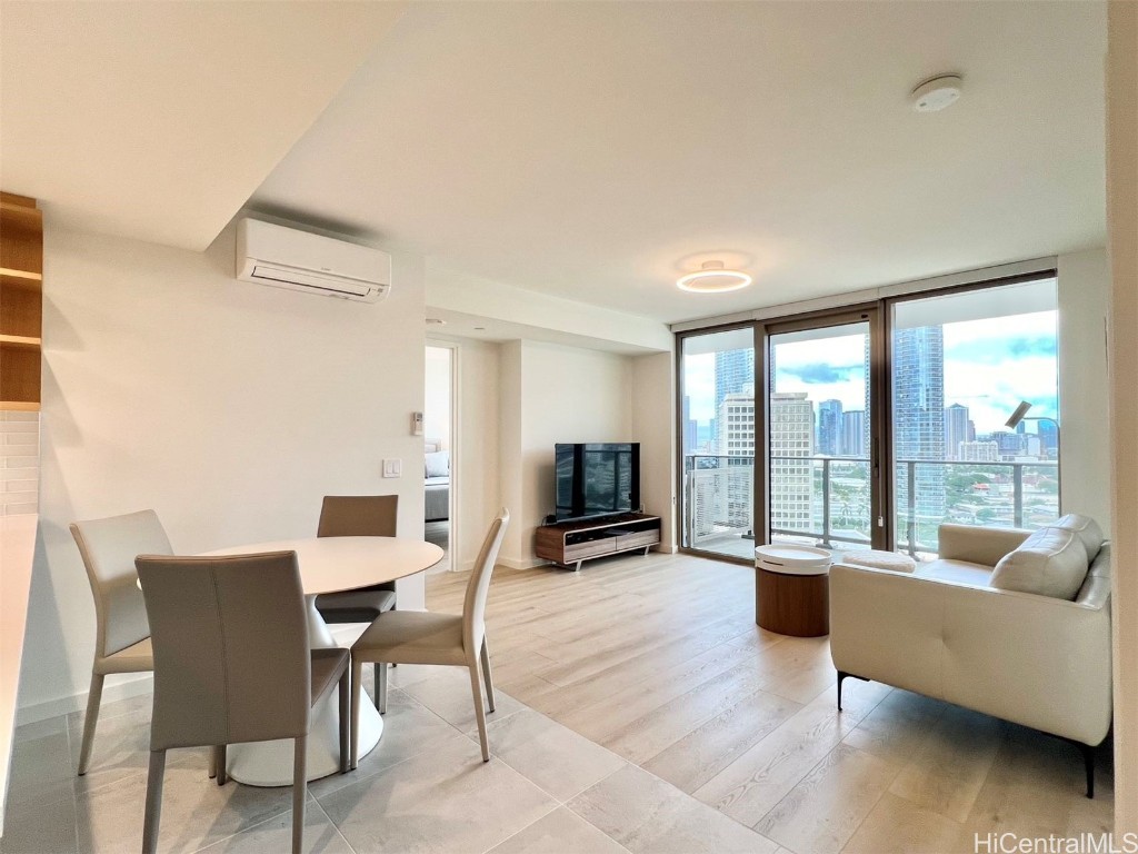 1388 Kapiolani Blvd Property Photo