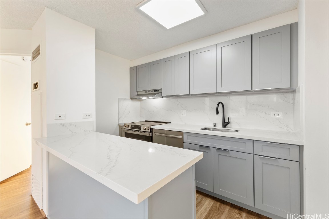 1778 Ala Moana Boulevard 3301 Property Photo 10