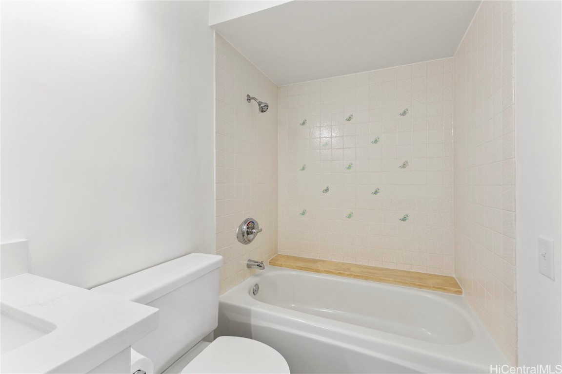 1778 Ala Moana Boulevard 3301 Property Photo 15