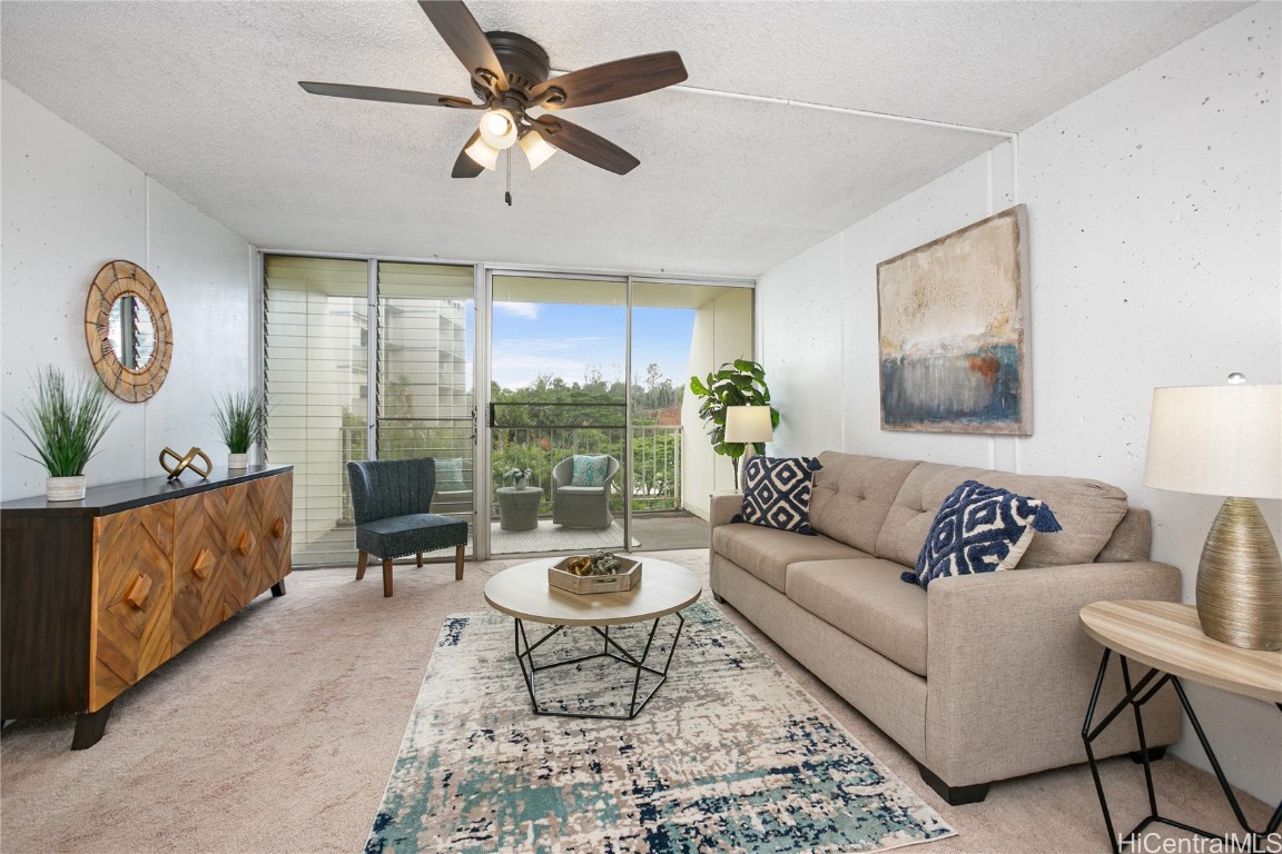 95-2043 Waikalani Place A402 Property Photo 4