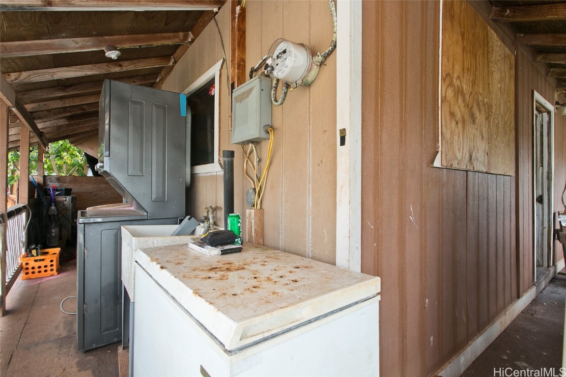 224 Crest Avenue Property Photo 3