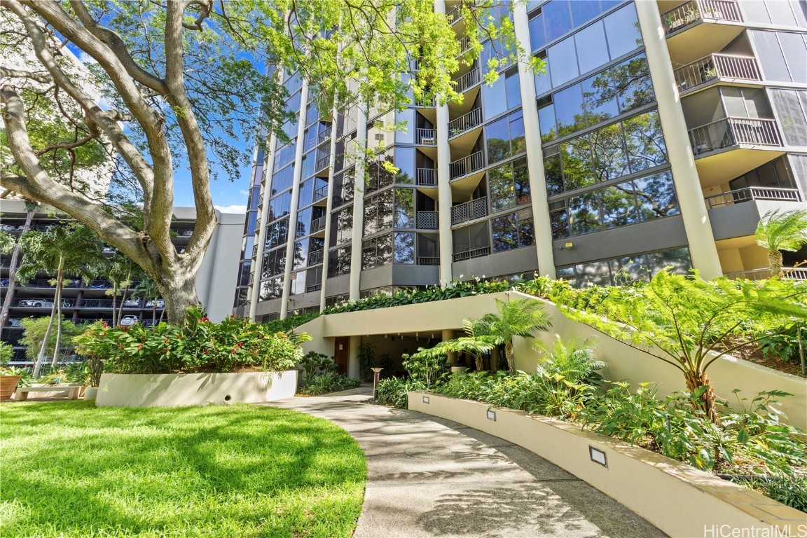 60 N Beretania Street 507 Property Photo 18