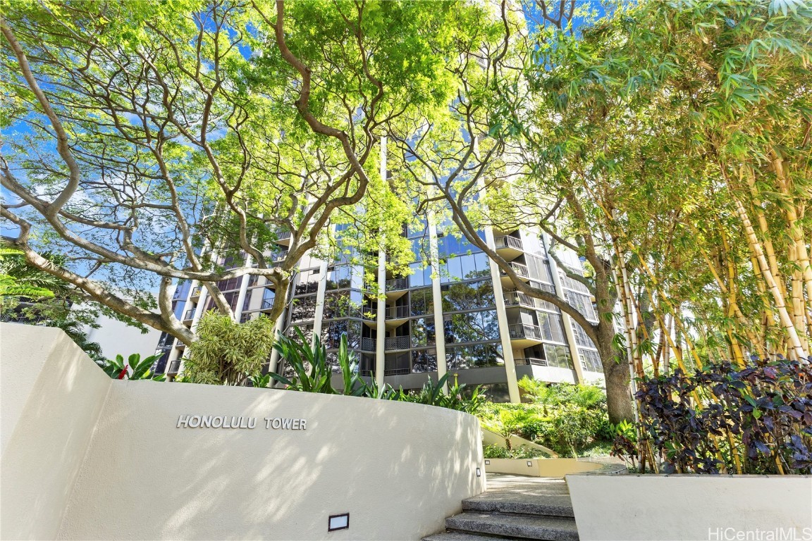 60 N Beretania Street 507 Property Photo 19