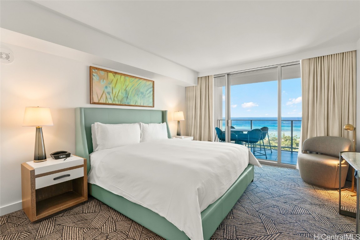 383 Kalaimoku Street E3002 Property Photo 7