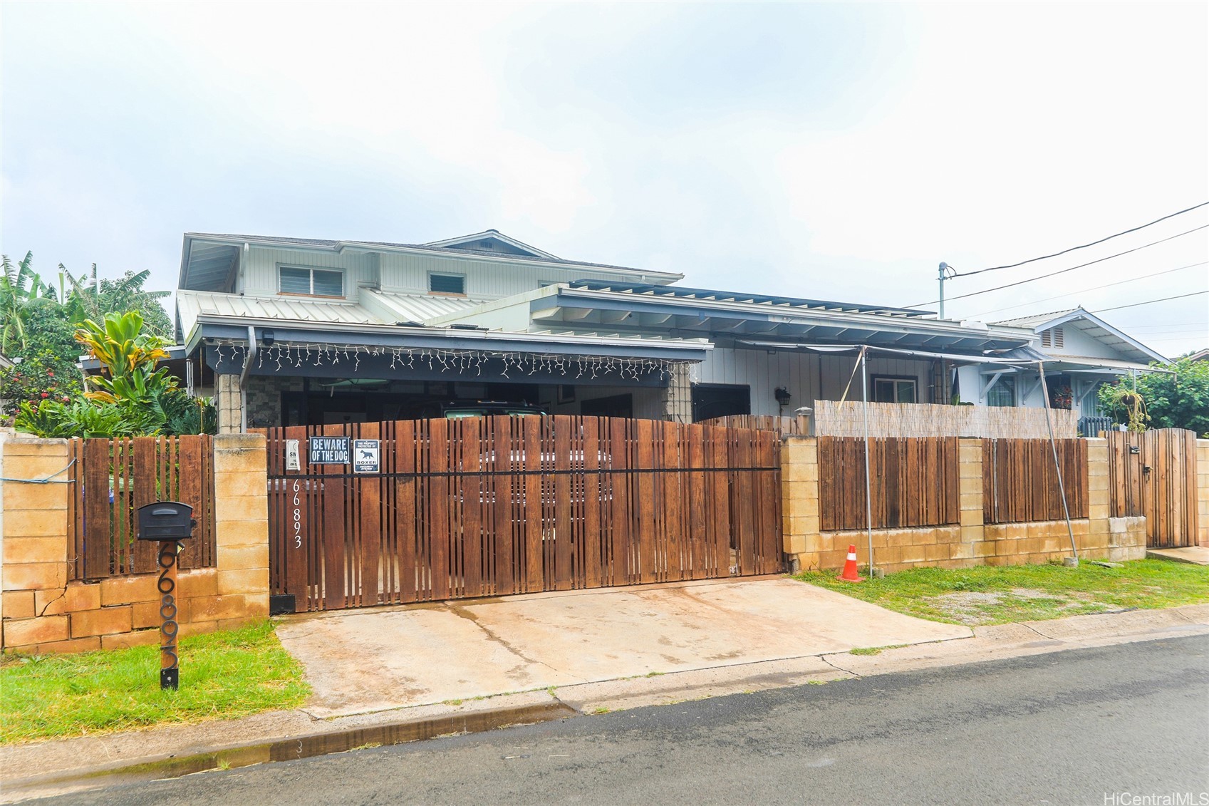 66-893 Kamakahala Street Property Photo