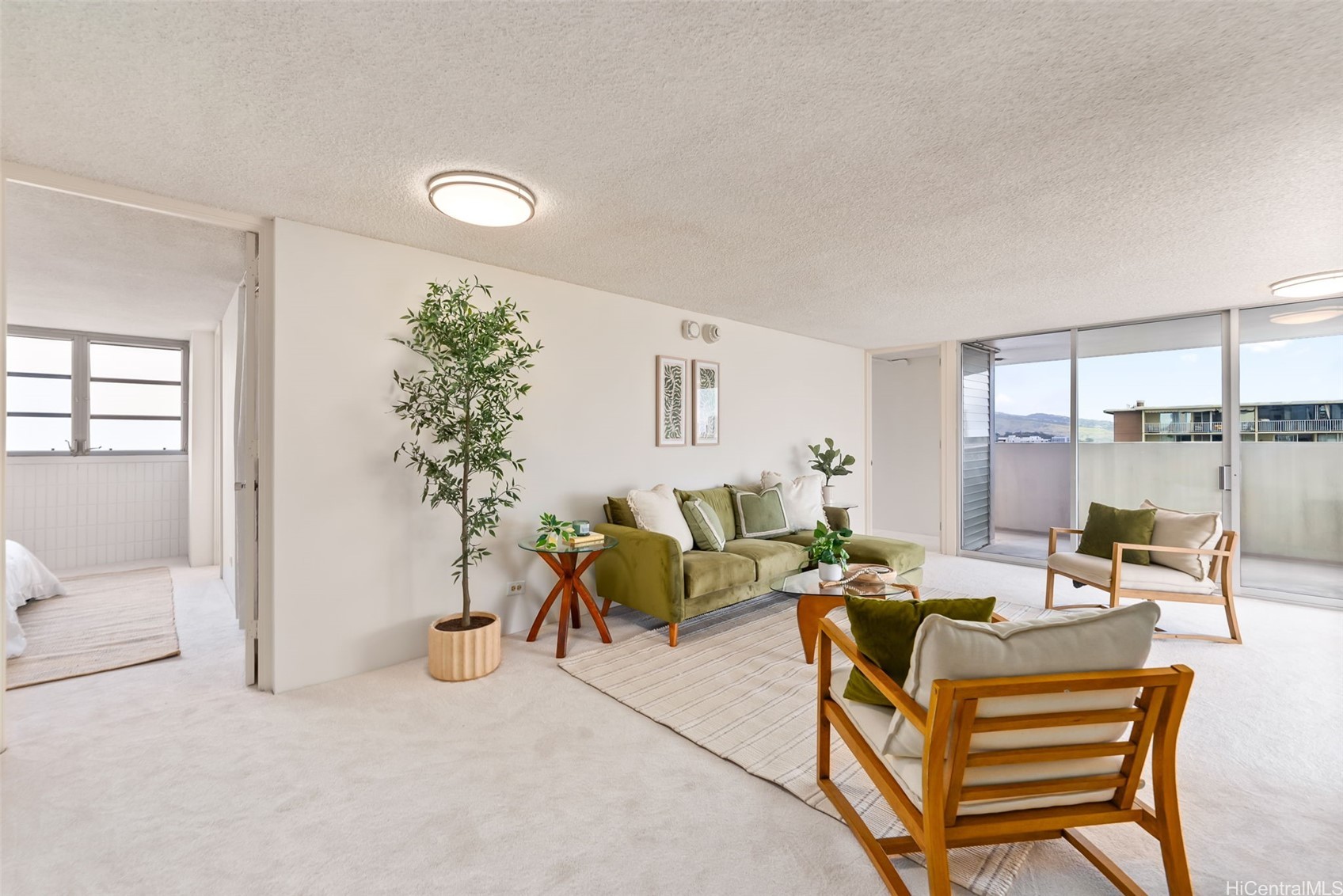 1425 Ward Avenue 14e Property Photo