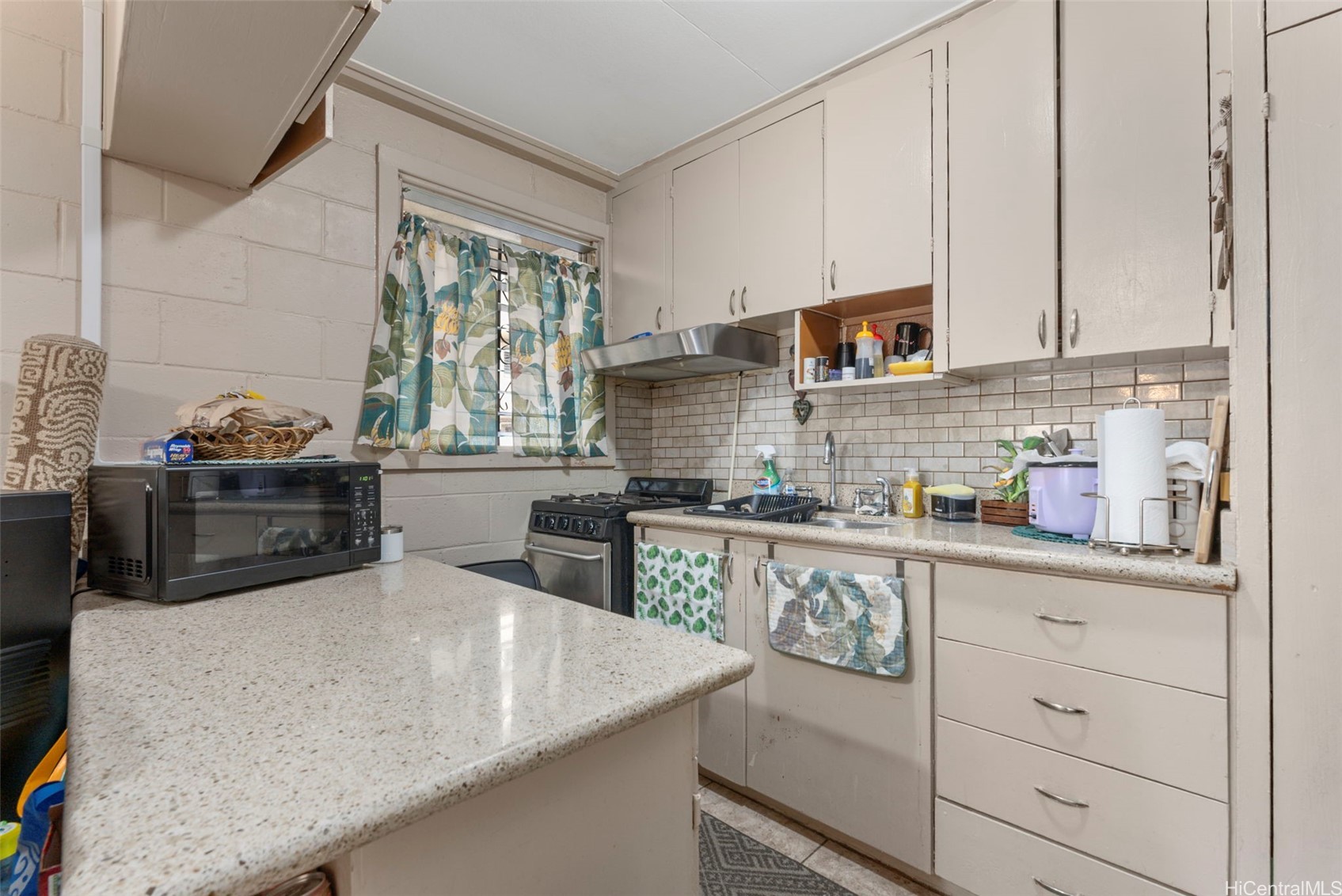2765 Kapiolani Boulevard 107 Property Photo 4
