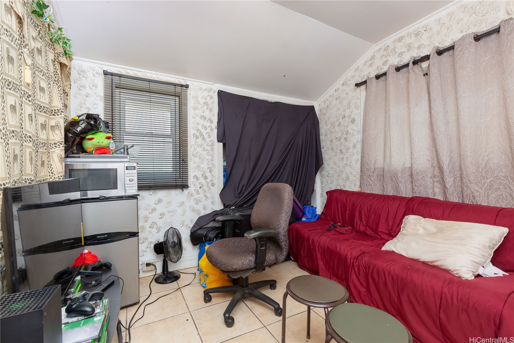756 University Avenue Property Photo 11