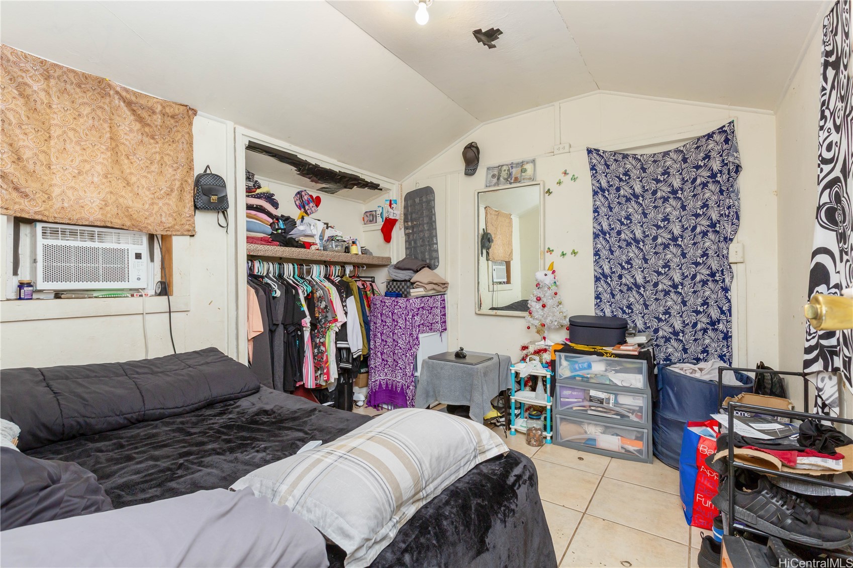 756 University Avenue Property Photo 14