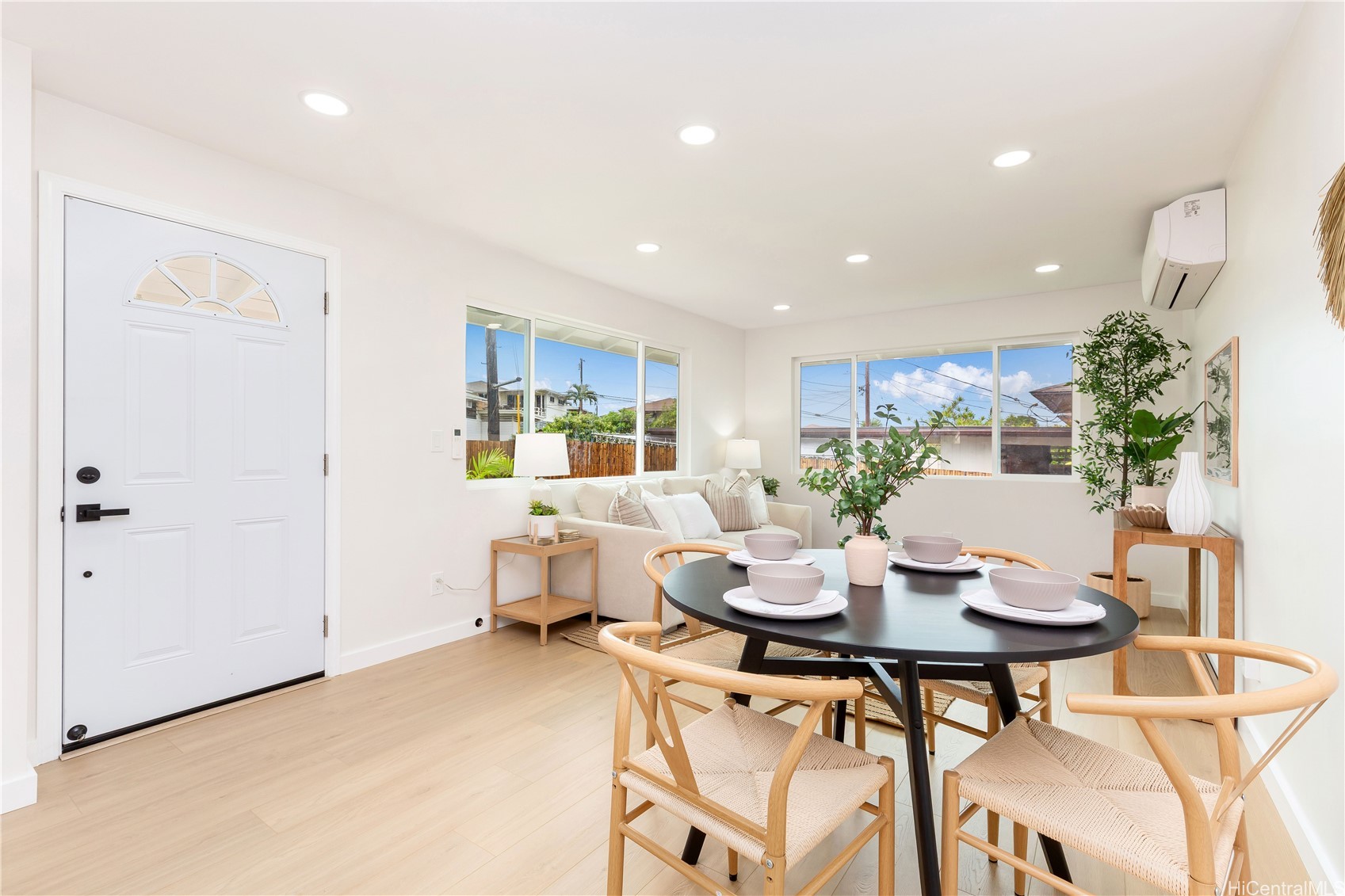 1259 Puu Poni Street Property Photo 2