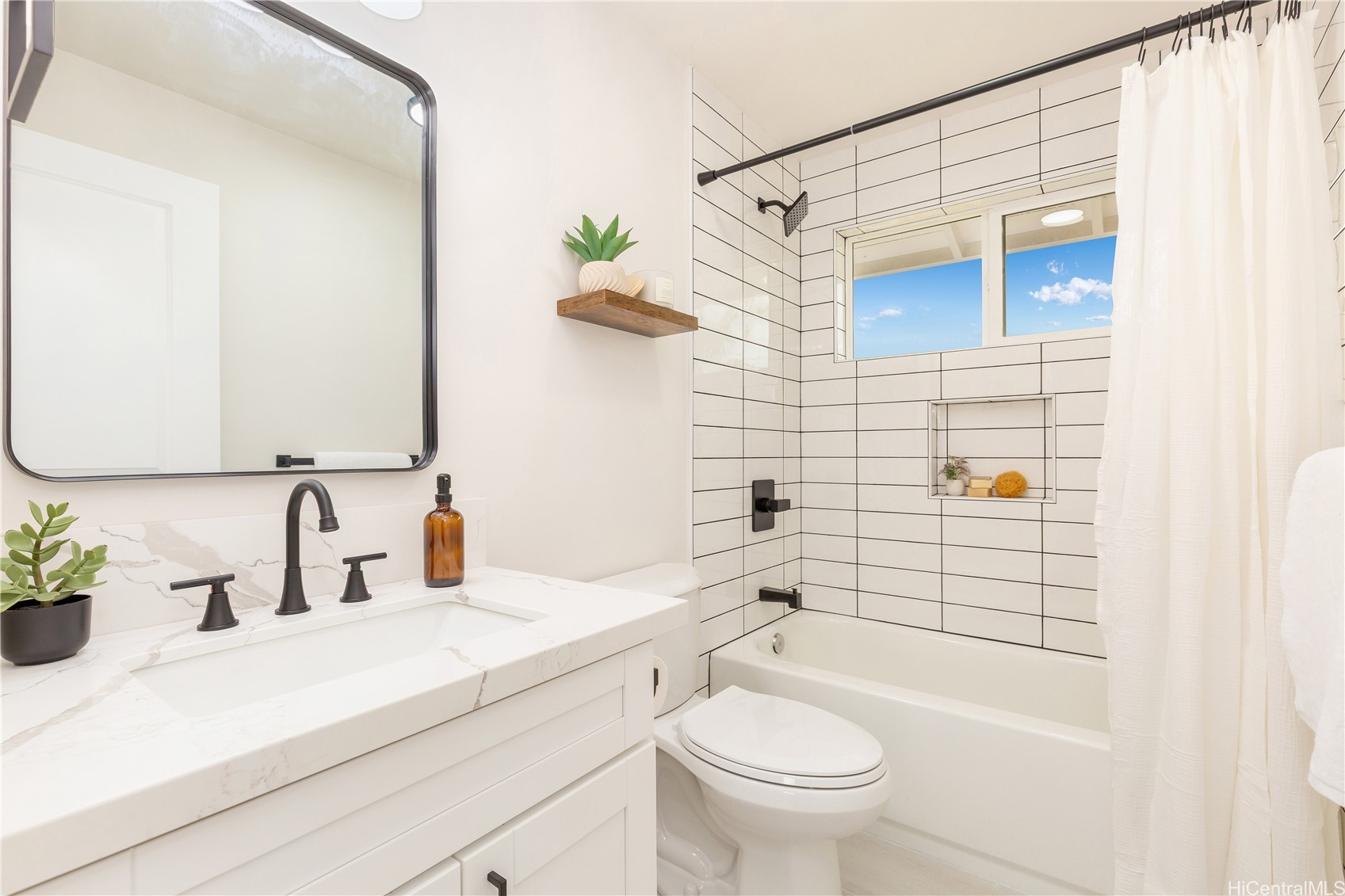 1259 Puu Poni Street Property Photo 11