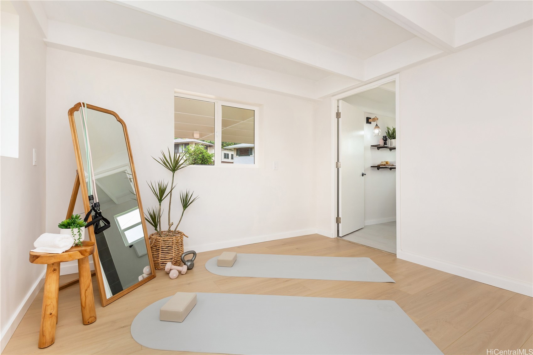 1259 Puu Poni Street Property Photo 15
