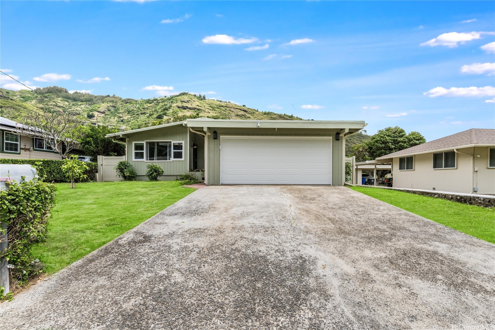 Aina Haina Area Real Estate Listings Main Image