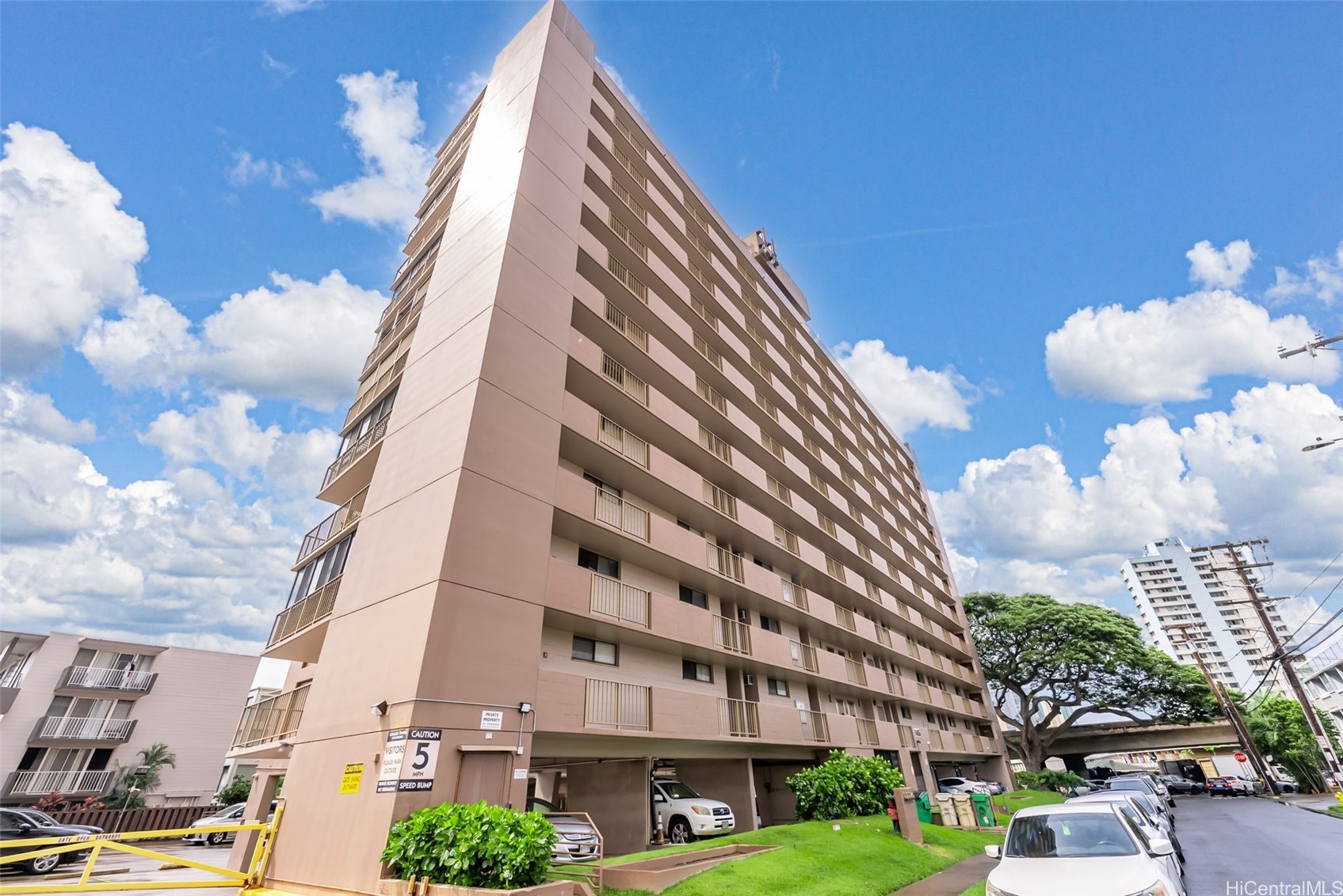 1415 Liholiho Street 407 Property Photo 24