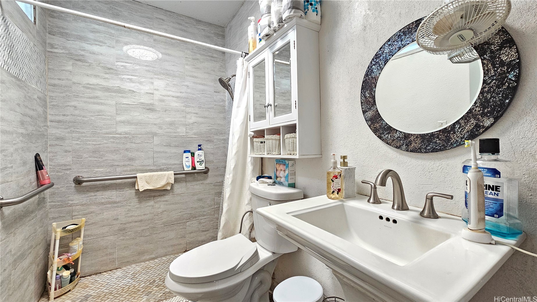 816 Lopez Lane Property Photo