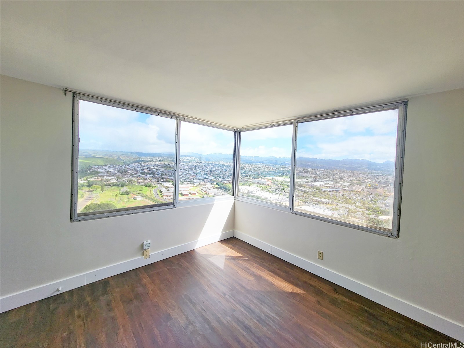 1060 Kamehameha Highway 3406b Property Photo