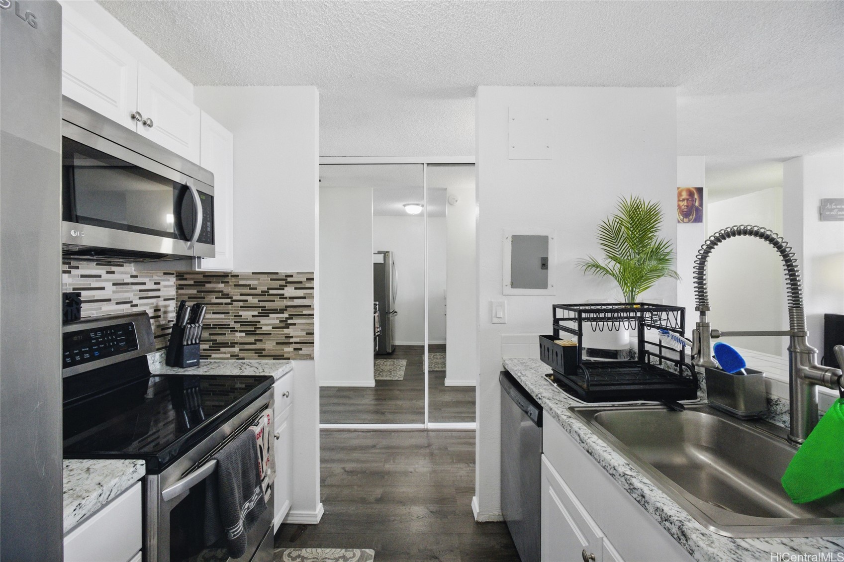 98 Koauka Loop Property Photo