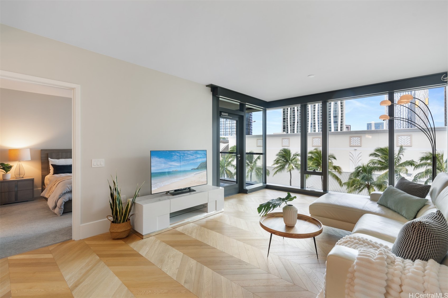 1108 Auahi St Property Photo 1