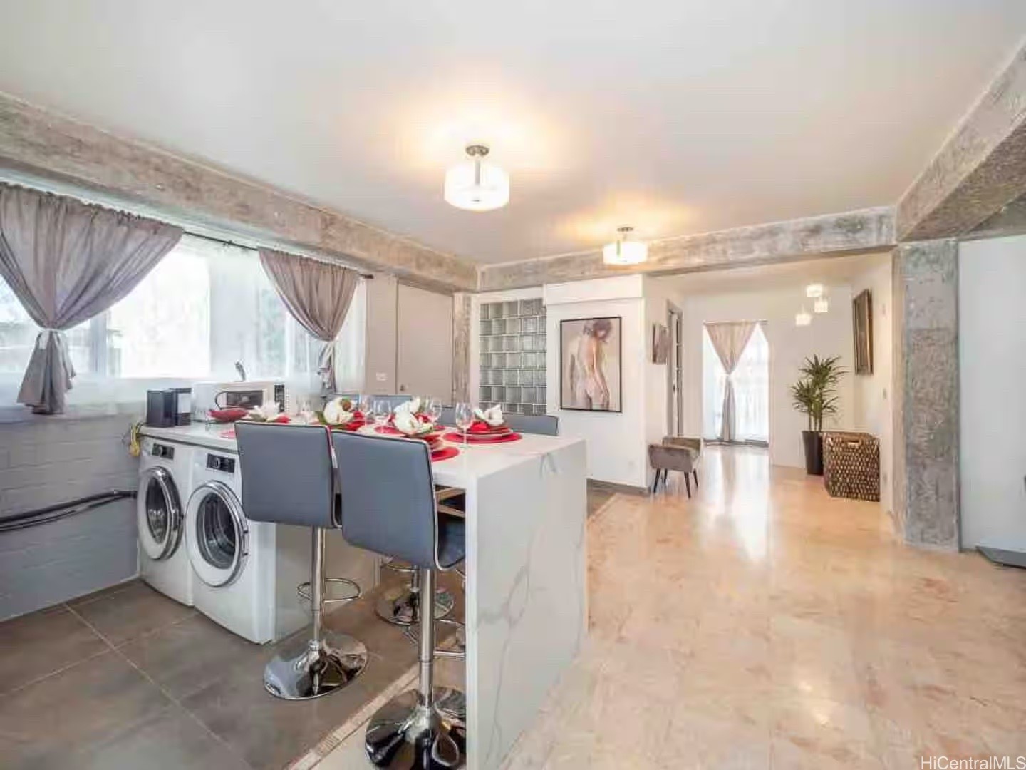 410 Nahua Street 501 Property Photo 5