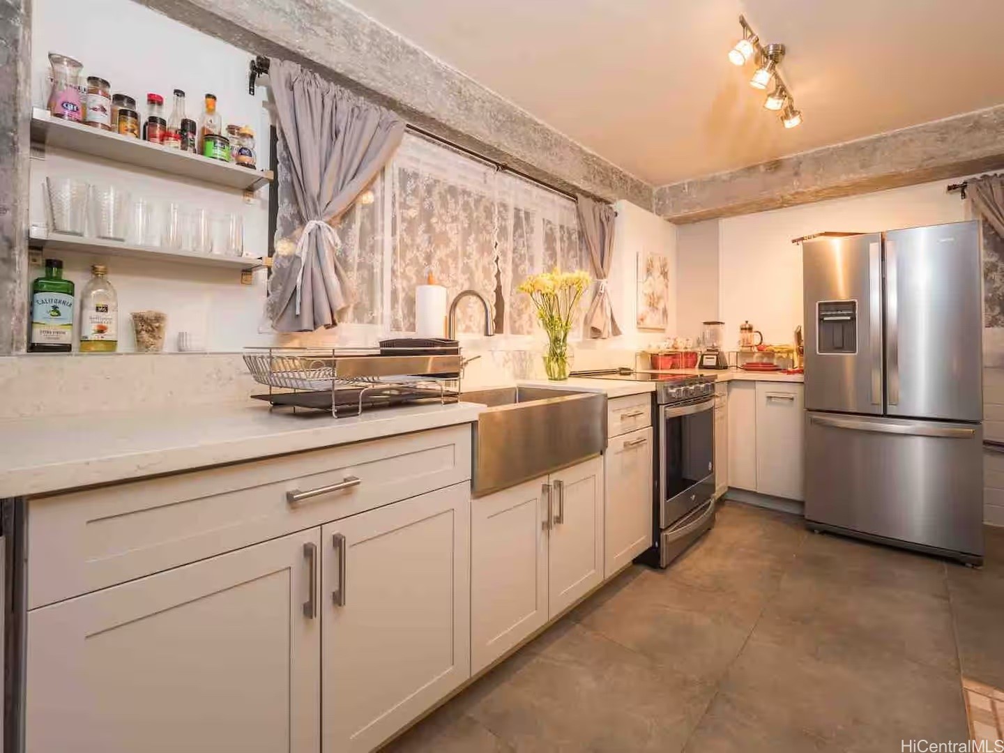 410 Nahua Street 501 Property Photo 18