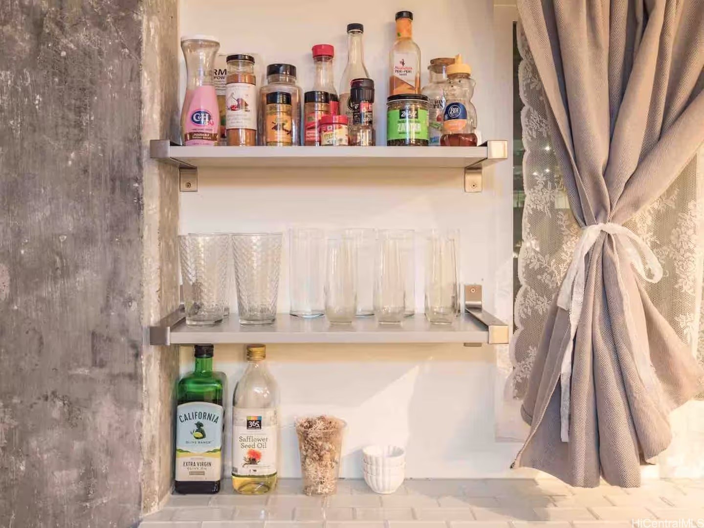 410 Nahua Street 501 Property Photo 25