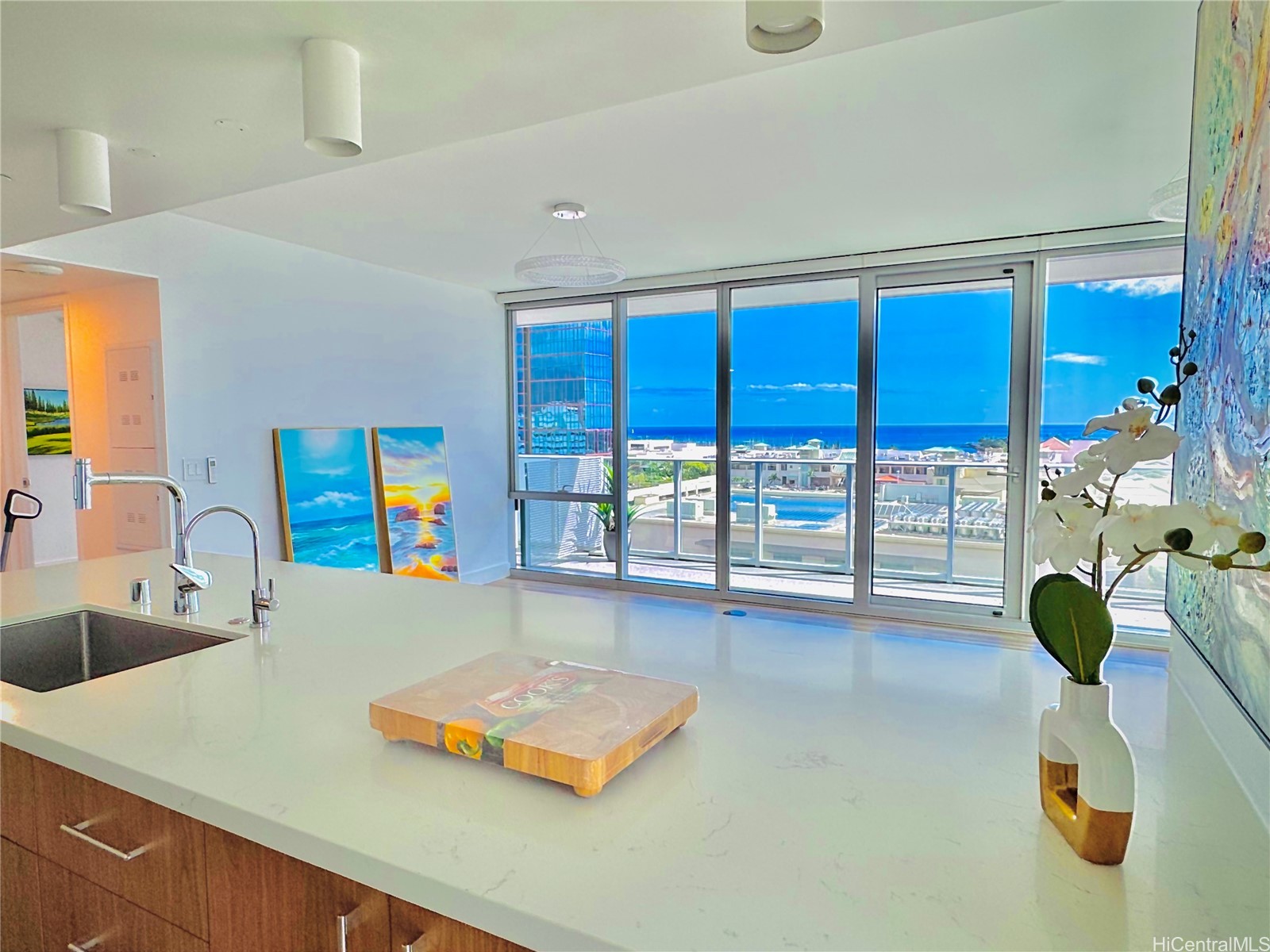 629 Keeaumoku Street 1201 Property Photo