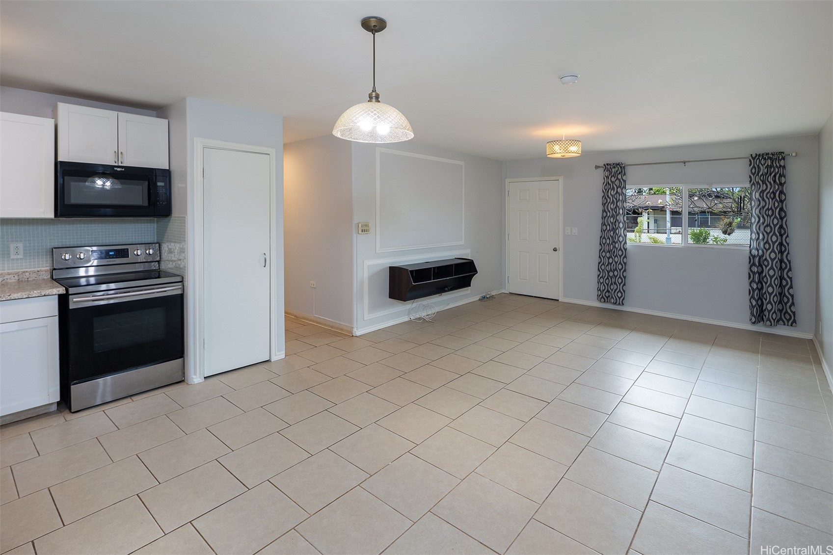 Pearl City Real Estate Listings Main Image