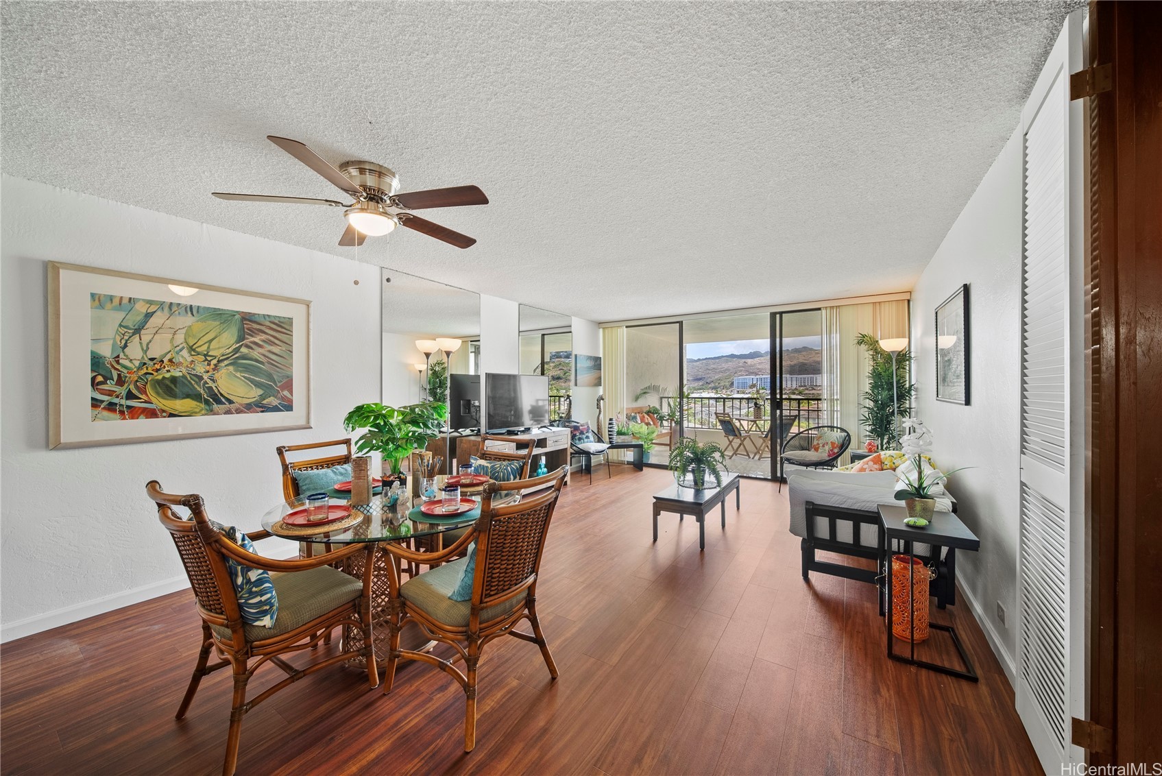 500 Lunalilo Home Road 16h Property Photo 1