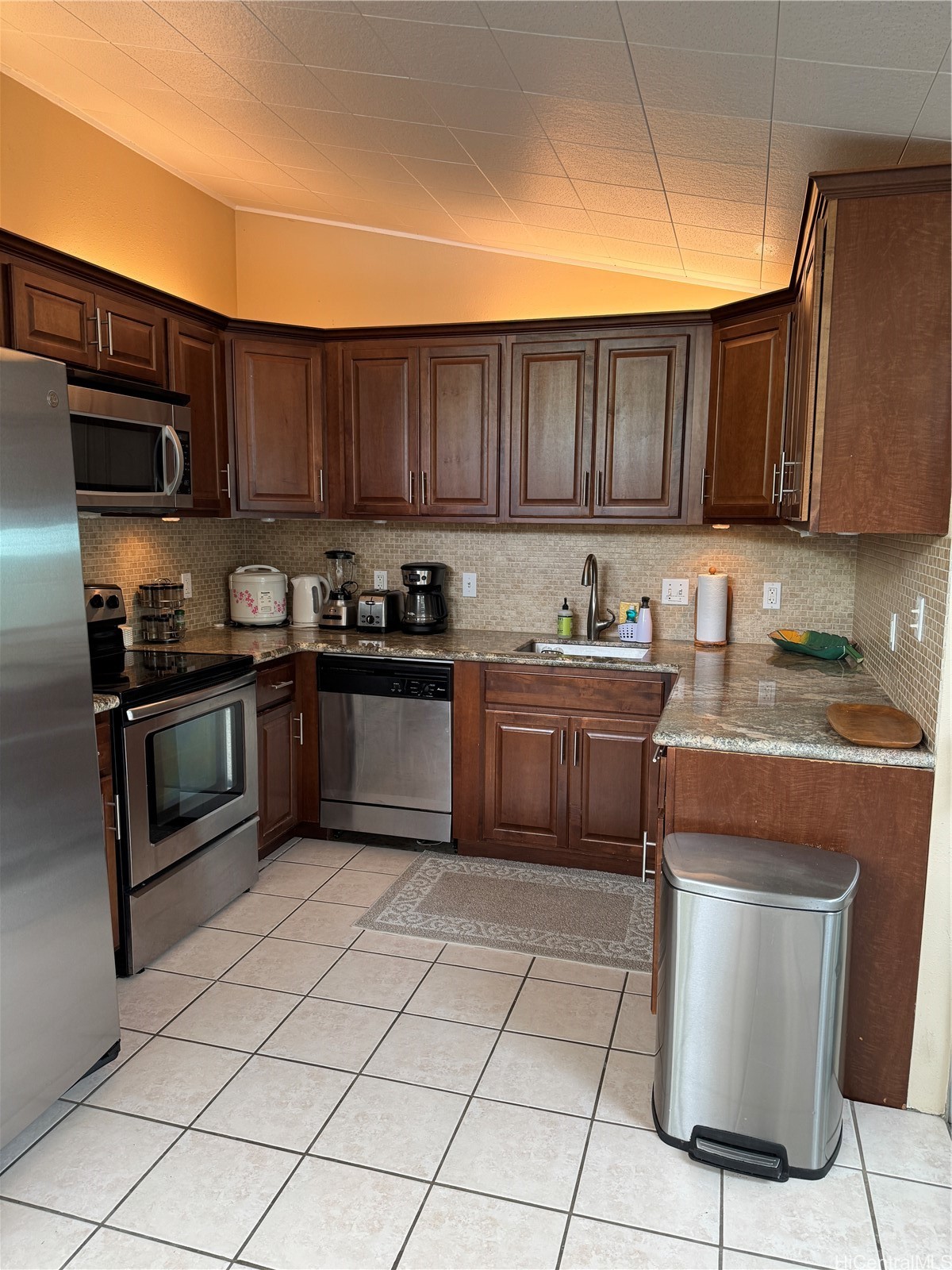 6307 Kaiwiki Place Property Photo 5