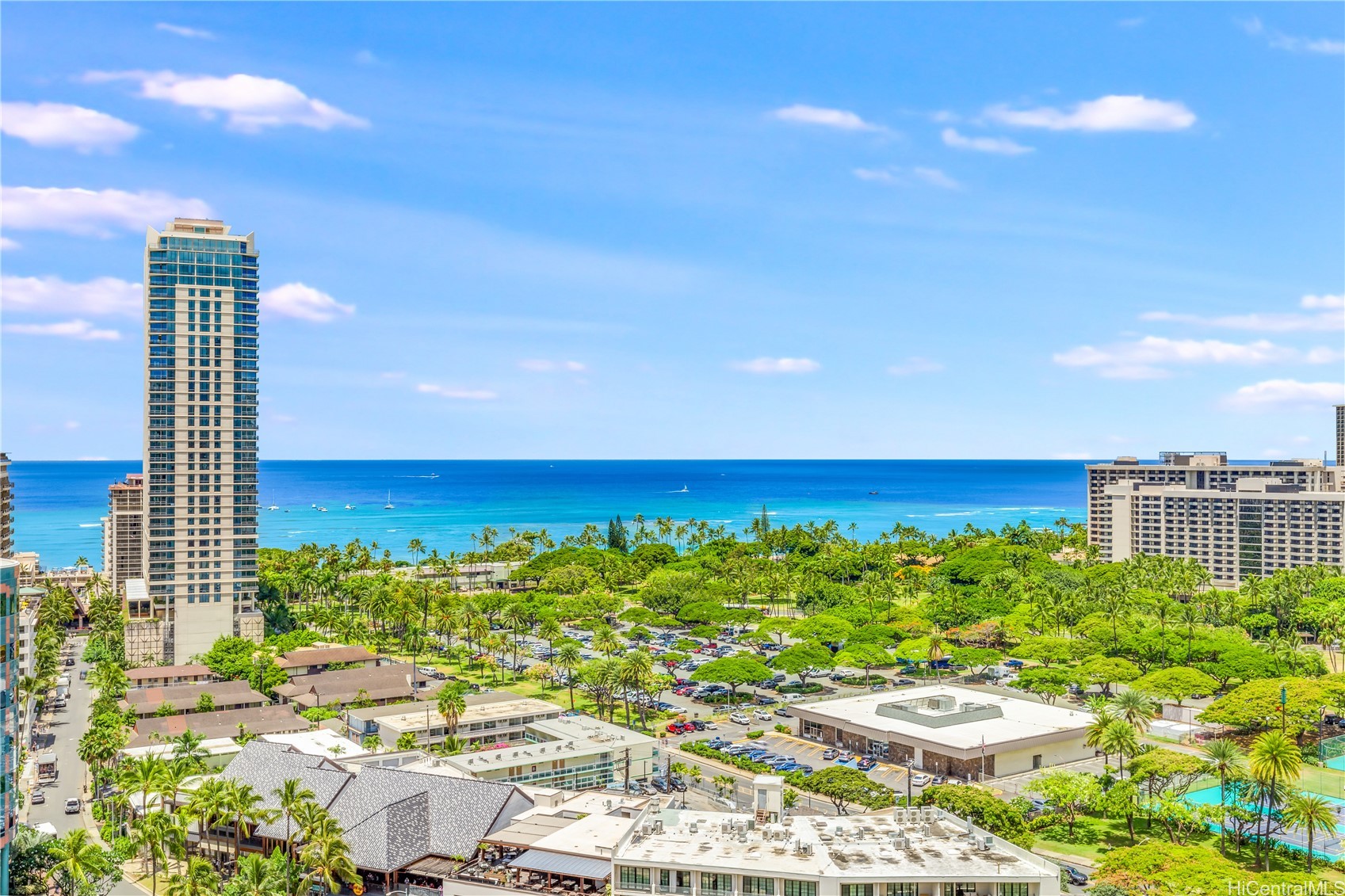 2139 Kuhio Avenue 27th Floor Property Photo 5